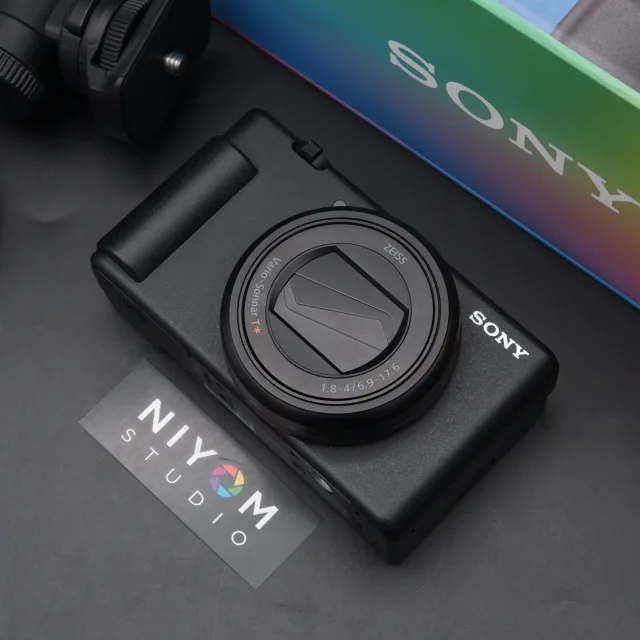 Sony ZV1II พร้อม Shooting Grip