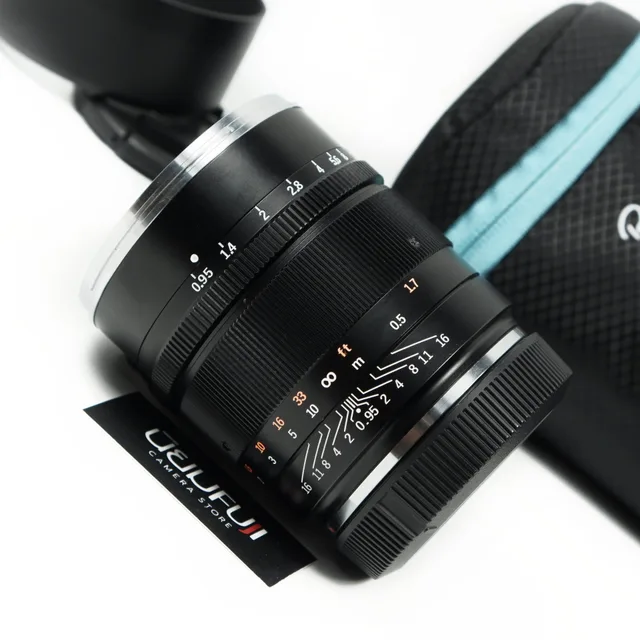 ZHONGYI 50mm F0.95 III