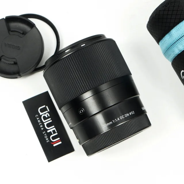 SIGMA 30mm F1.4 DC DN