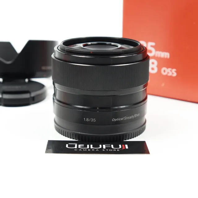 E35mm F1.8 OSS