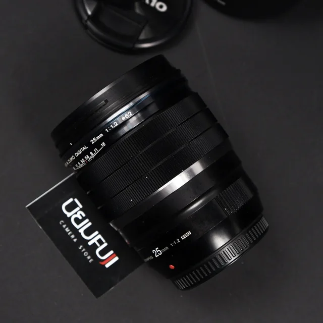 Zuiko 25mm F1.2 Pro