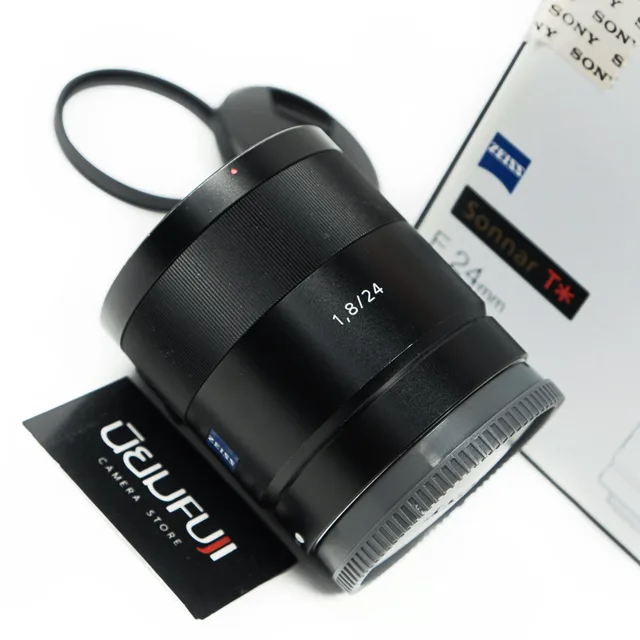 E24mm F1.8 ZA