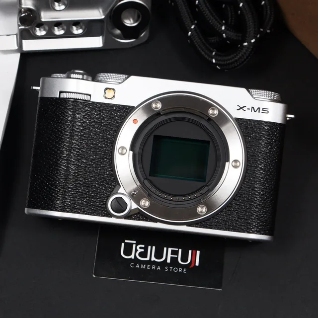 Fujifilm XM5