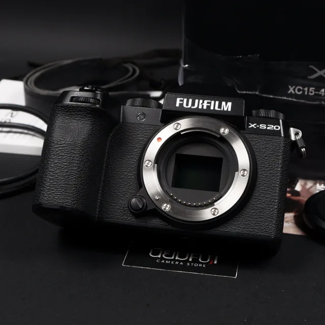 Fujifilm XS20