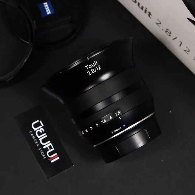 Zeiss 12mm F2.8