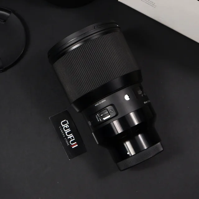 SIGMA 85mm F1.4 DG