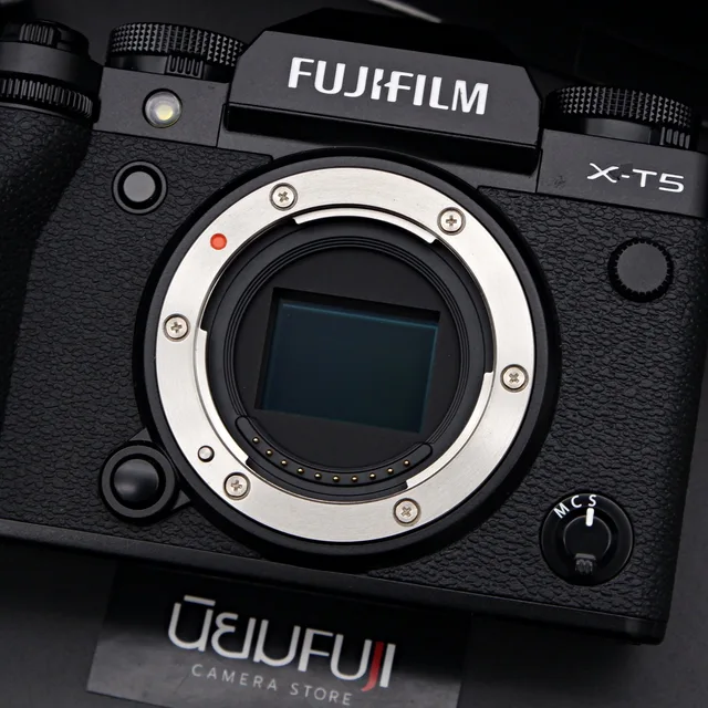 Fujifilm XT5 body