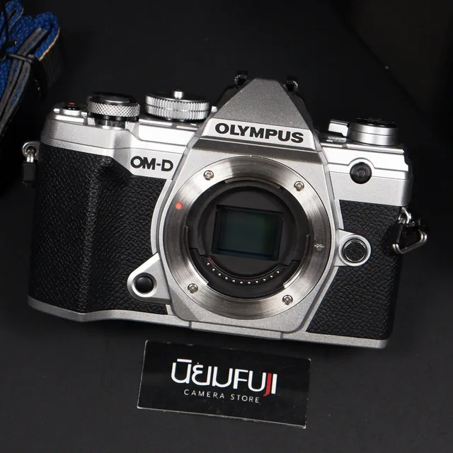 Olympus EM5 III