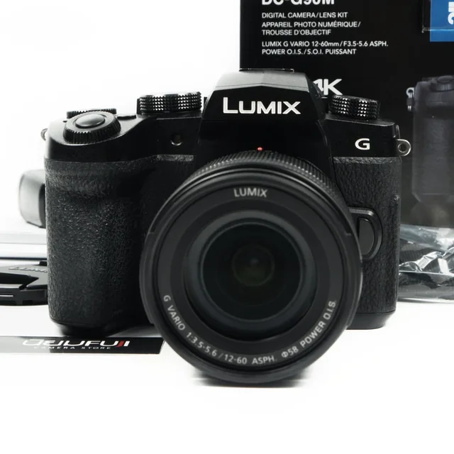 Lumix G90