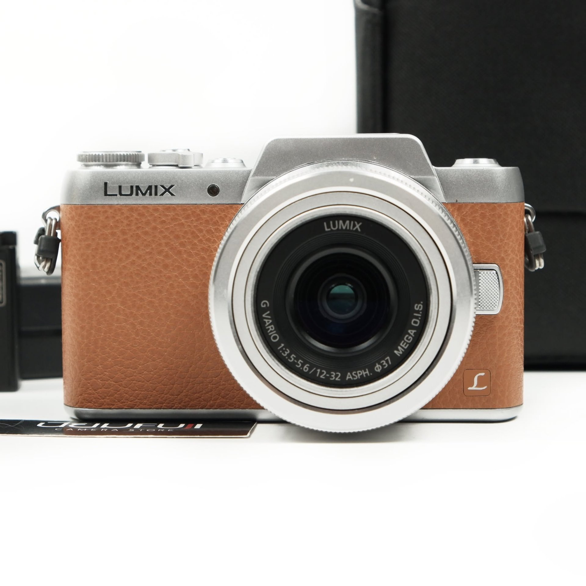 Lumix GF8 มือสอง